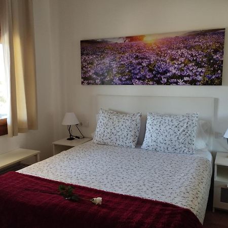 Can Gual Guest House Lametlla Del Valles Bagian luar foto