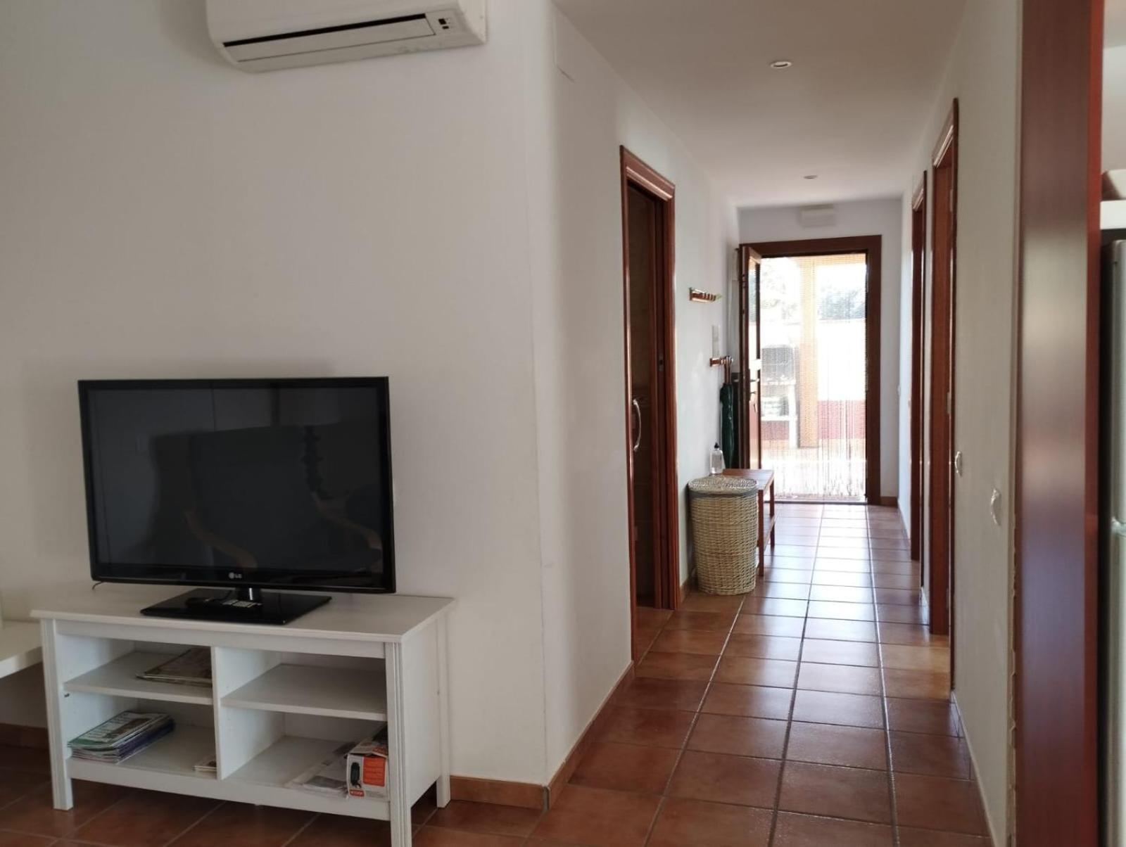 Can Gual Guest House Lametlla Del Valles Bagian luar foto