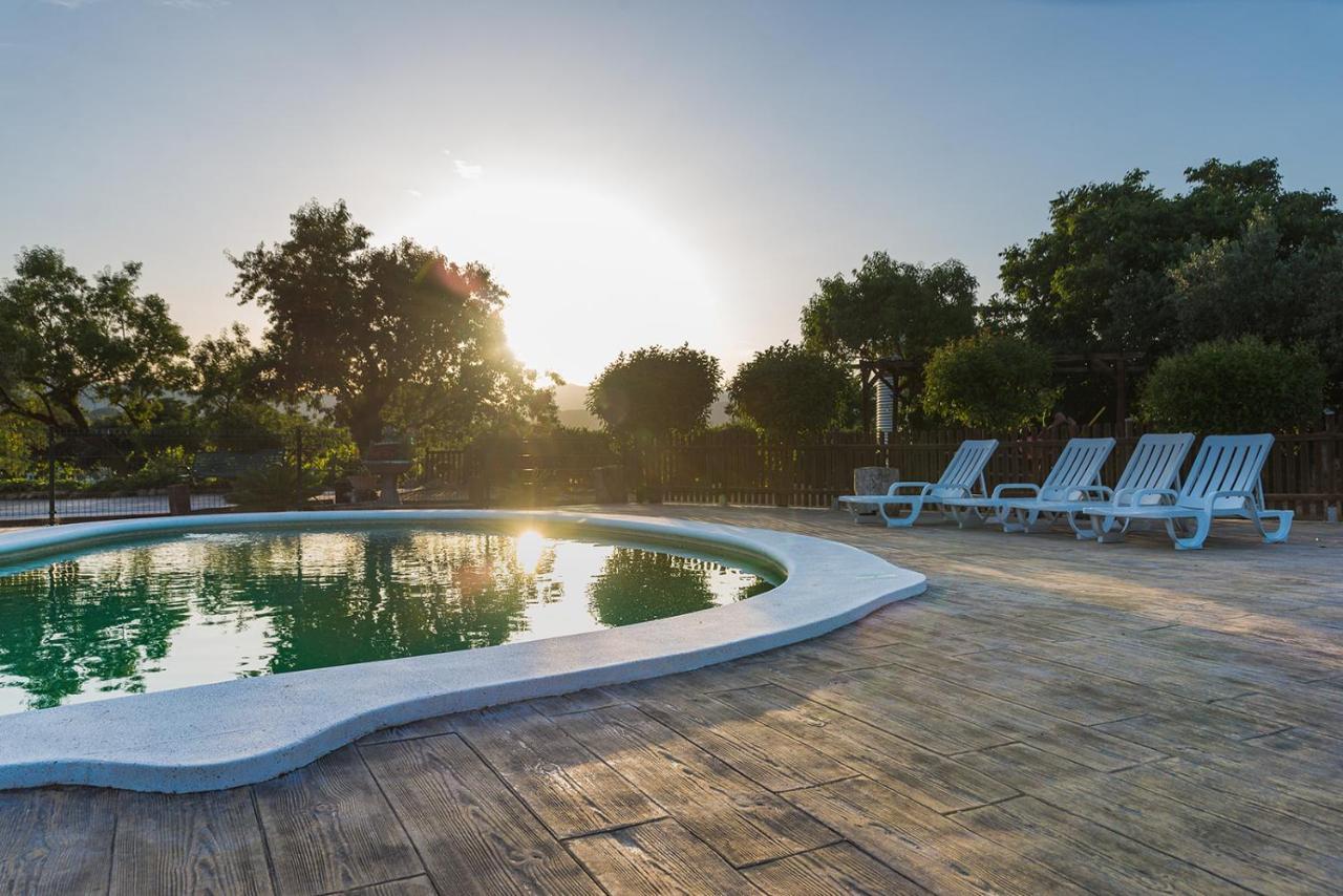 Can Gual Guest House Lametlla Del Valles Bagian luar foto